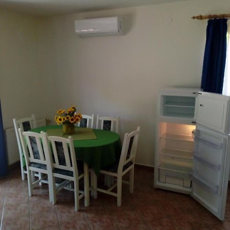 Relax Apartment House 佐洛卡罗斯 外观 照片