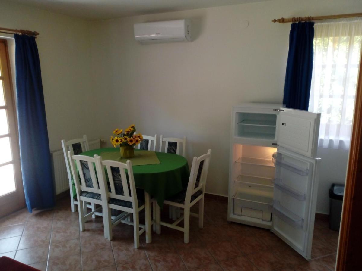 Relax Apartment House 佐洛卡罗斯 外观 照片