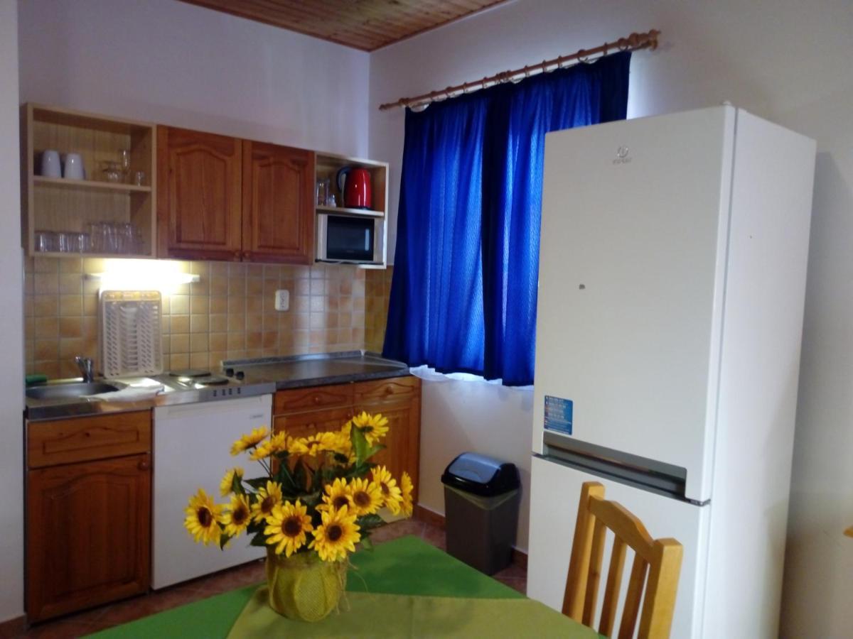 Relax Apartment House 佐洛卡罗斯 外观 照片